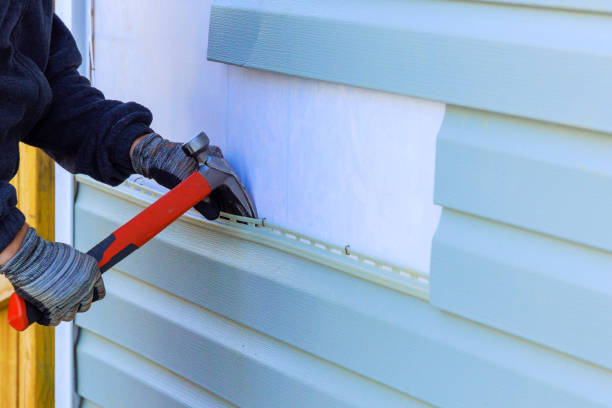 Reliable Vinyl Siding contractor in Rochelle, IL by Creative Siding